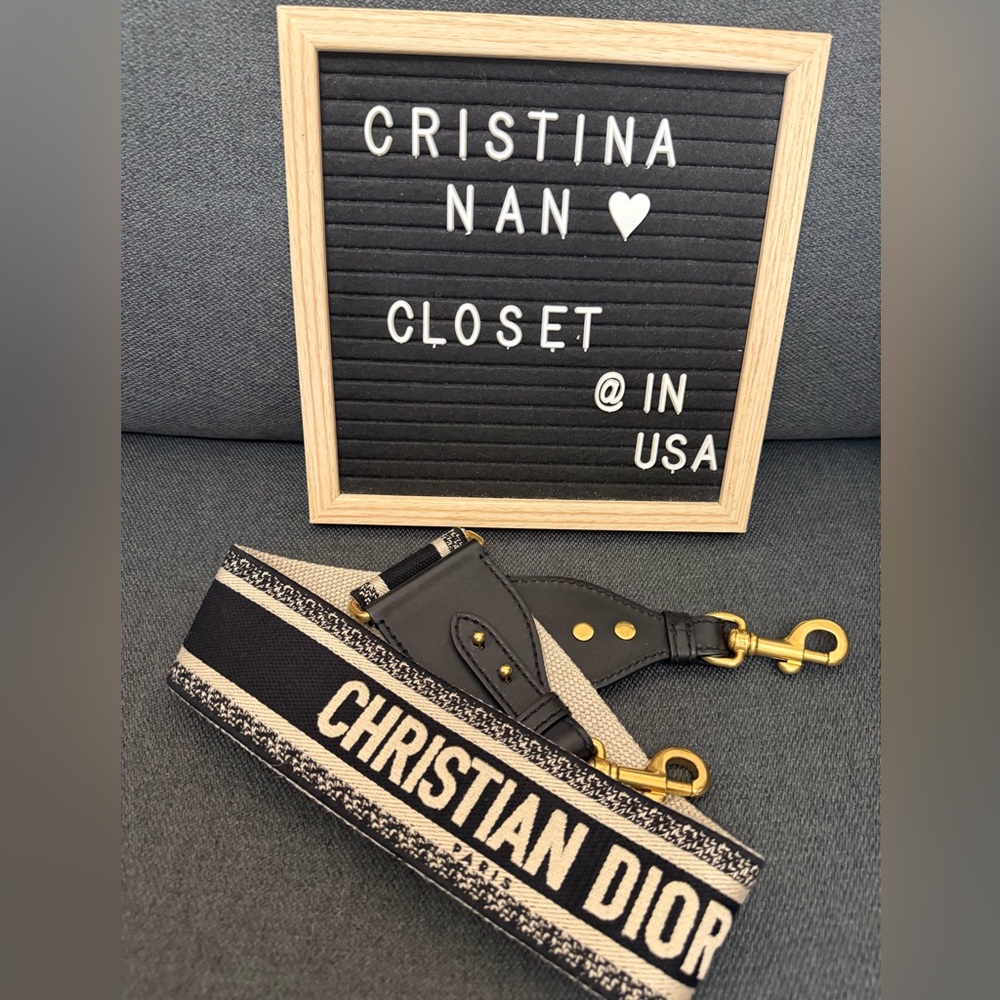 DIOR GUITAR STRAP EMBROIDERY